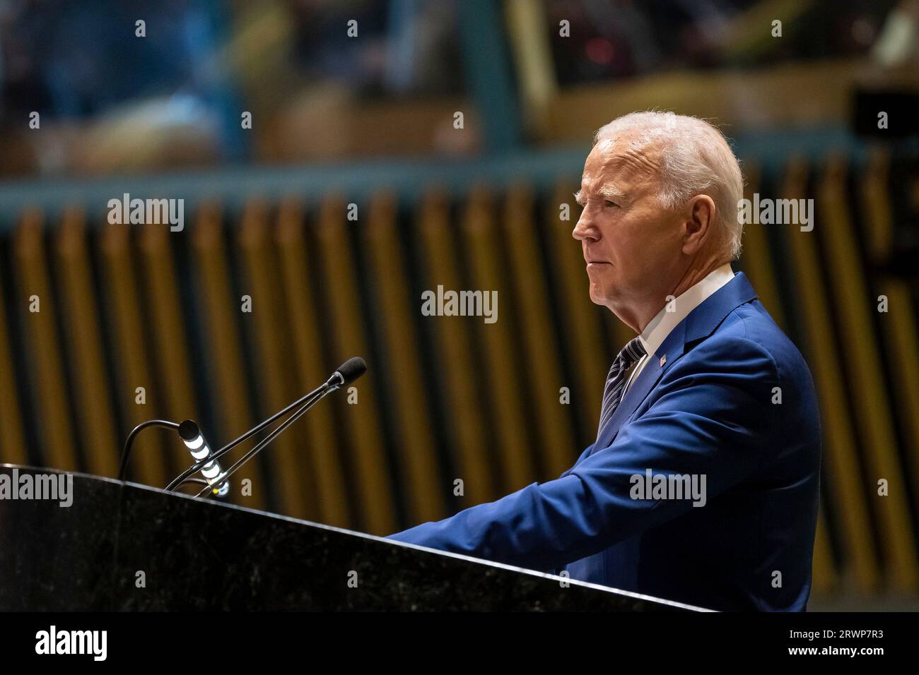 New York, Stati Uniti. 19 settembre 2023. Il presidente degli Stati Uniti Joe Biden si rivolge all'assemblea generale delle Nazioni Unite presso la sede delle Nazioni Unite, il 19 settembre 2023, a New York City, New York. Credito: Adam Schultz/White House Photo/Alamy Live News Foto Stock