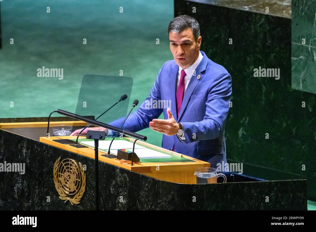 New York, USA. 20 settembre 2023. Il primo ministro Spainsh Pedro Sánchez Pérez-Castejón si rivolge alla 78a Assemblea generale delle Nazioni Unite presso la sede delle Nazioni Unite. Crediti: Enrique Shore/Alamy Live News Foto Stock