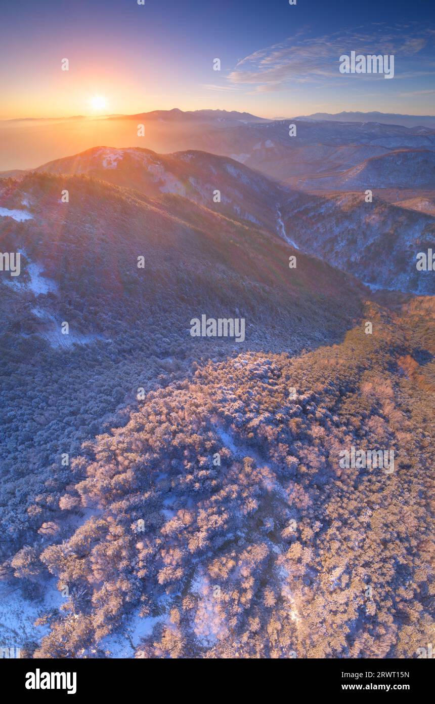 Monomiishi, sole mattutino, catena montuosa di Yatsugatake e Alpi meridionali Foto Stock