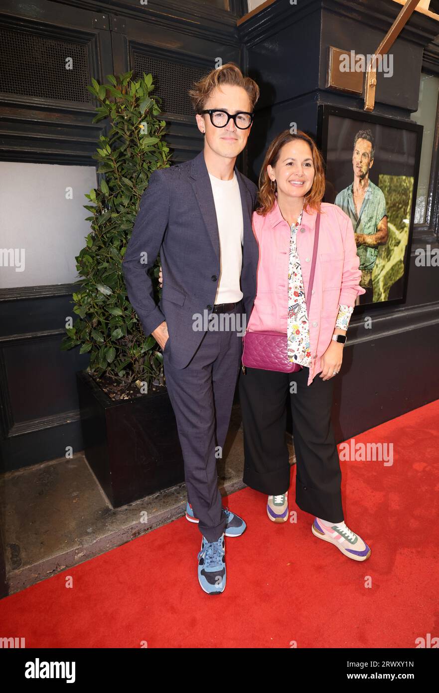 Tom e Giovanna Fletcher assistono alla serata stampa per Vanya al Duke of York's Theatre di Londra. Data foto: Giovedì 21 settembre 2023. Foto Stock