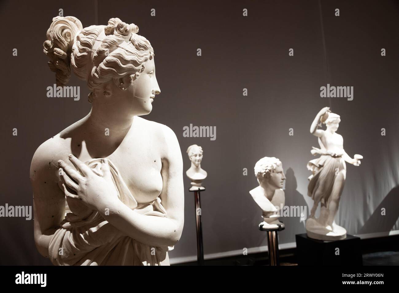 Bassano del Grappa, Italia - dicembre 2022: Scultura di Venere di Antonio Canova. Classica bellezza afrodite Foto Stock