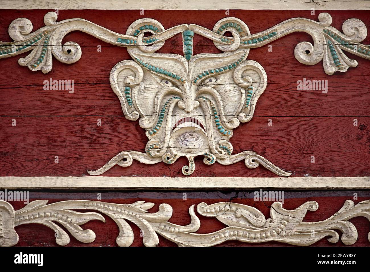 Dettaglio su una facciata di una casa nella città vecchia di hameln, Germania, bassa Sassonia, Hamelin Foto Stock