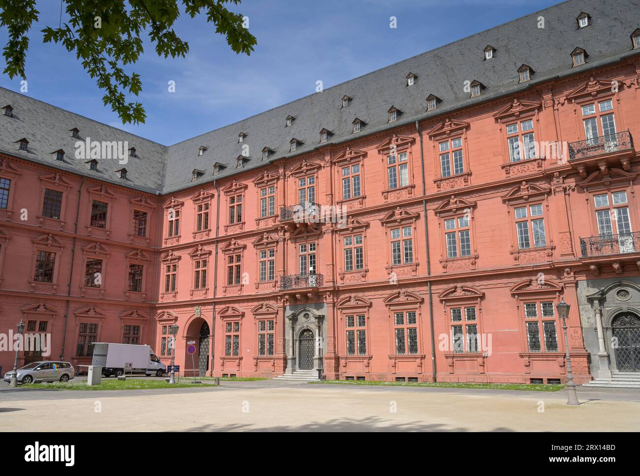 Konferenzzentrum, Kurfürstliches Schloss, Peter-Altmeier-Allee, Magonza, Rheinland-Pfalz, Germania Foto Stock