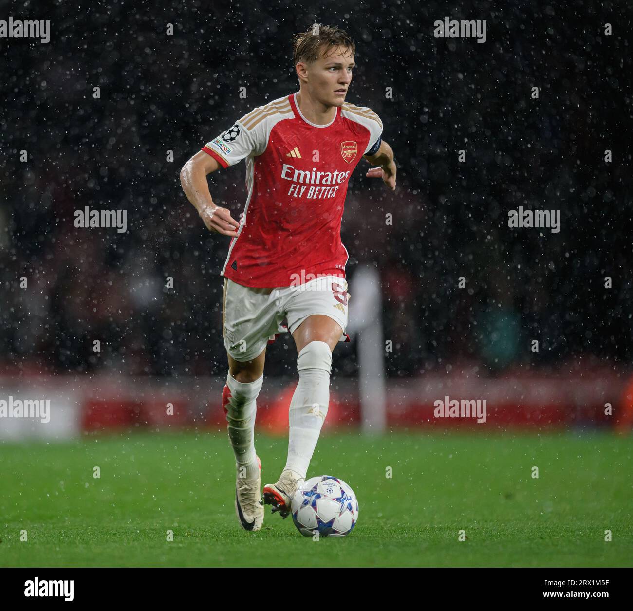 Londra, Regno Unito. 20 settembre 2023 - Arsenal / PSV Eindhoven - Champions League - Emirates Stadium. Martin Odegaard dell'Arsenal durante la partita di Champions League agli Emirati. Credito immagine: Mark Pain / Alamy Live News Foto Stock