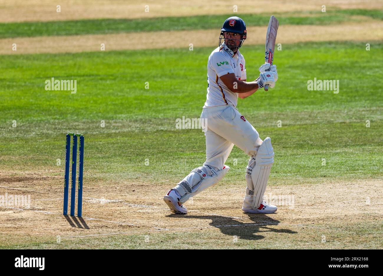 L'Alastair Cook di Essex ha battuto durante il giorno quattro del LV= Insurance County Championship Division One match al Cloud County Ground, Chelmsford. Data immagine: Venerdì 22 settembre 2023. Foto Stock