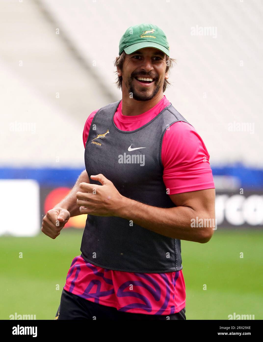 Eben Etzebeth del Sudafrica durante la corsa del Capitano allo Stade de France di Parigi. Data immagine: Venerdì 22 settembre 2023. Foto Stock