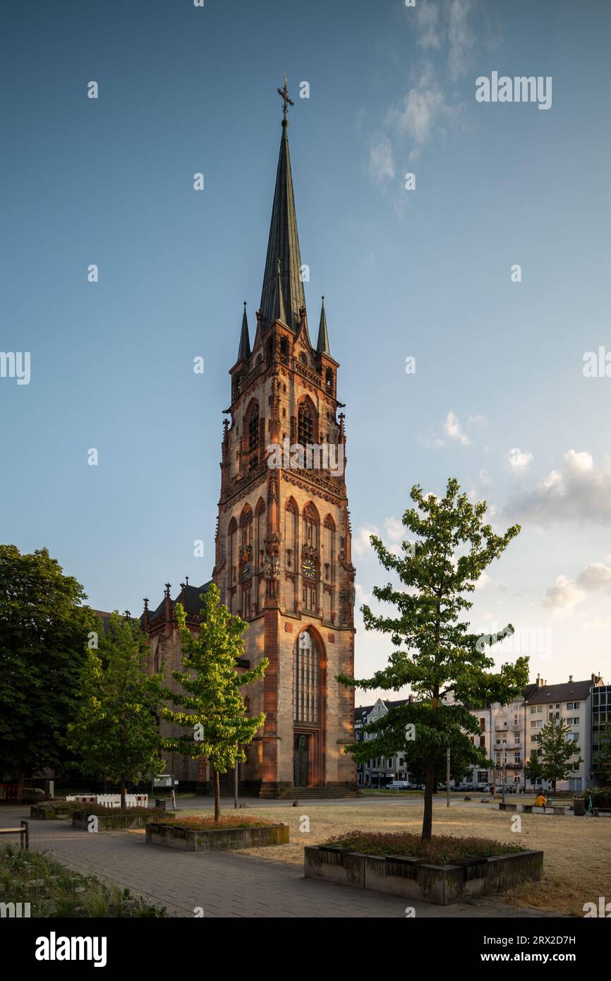 Esterno di Kirche St Peter, Dusseldorf, Renania settentrionale-Vestfalia, Germania, Europa Foto Stock