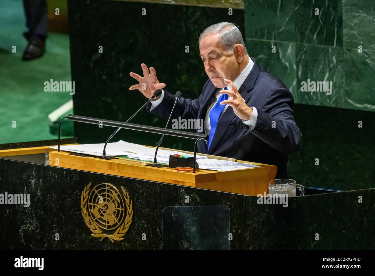 New York, USA. 22 settembre 2023. Il primo ministro israeliano Benjamin Netanyahu si rivolge alla 78a Assemblea generale delle Nazioni Unite presso la sede delle Nazioni Unite. Crediti: Enrique Shore/Alamy Live News Foto Stock