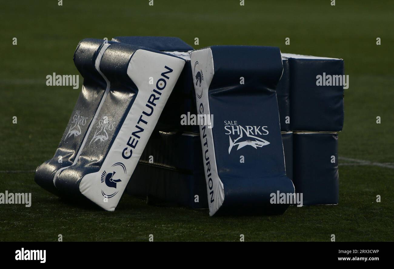 Sale Sharks Ruck Shields durante il match di Premiership Cup tra Newcastle Falcons e sale Sharks al Kingston Park, Newcastle, venerdì 22 settembre 2023. (Foto: Michael driver | mi News) crediti: MI News & Sport /Alamy Live News Foto Stock