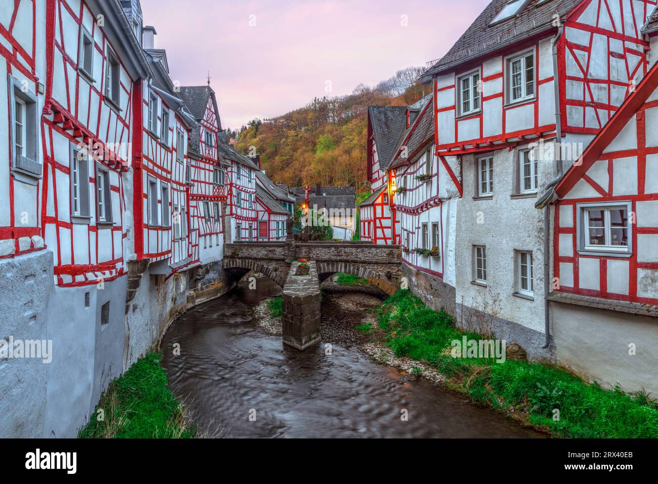 Monreal, Eifel, Renania-Palatinato, fiume Mosella, Germania Foto Stock