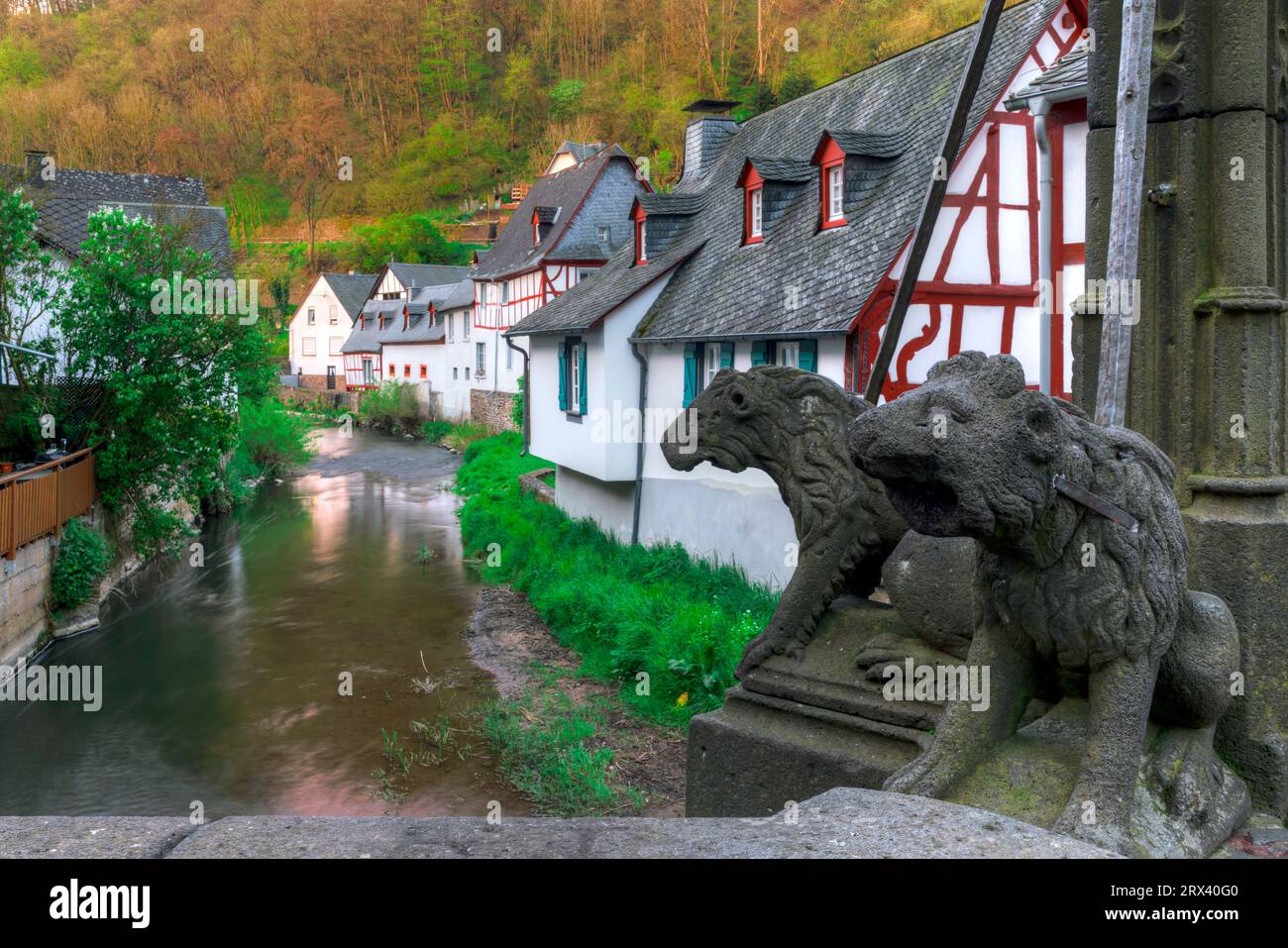 Monreal, Eifel, Renania-Palatinato, fiume Mosella, Germania Foto Stock