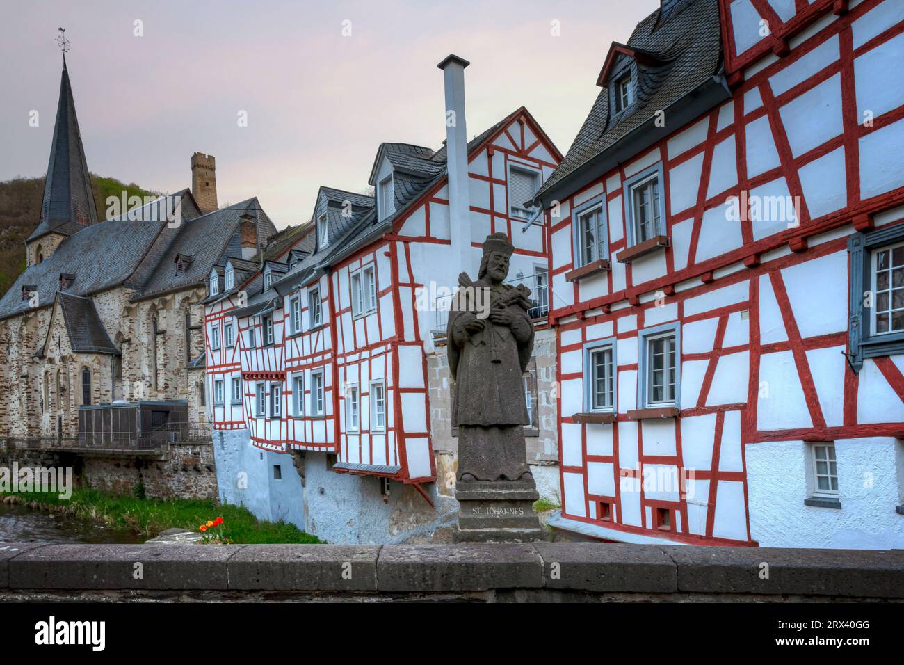 Monreal, Eifel, Renania-Palatinato, fiume Mosella, Germania Foto Stock