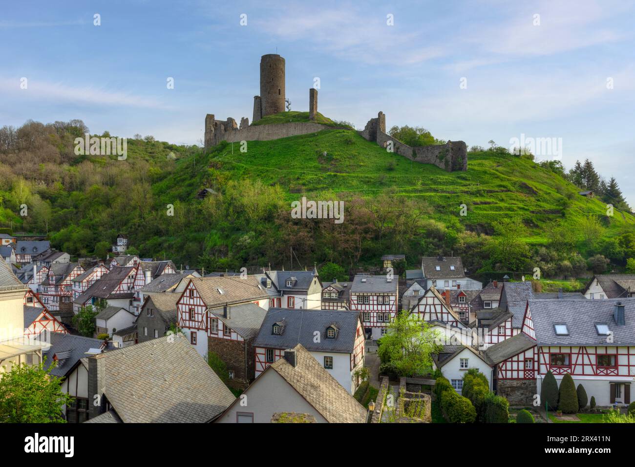Monreal, Eifel, Renania-Palatinato, fiume Mosella, Germania Foto Stock