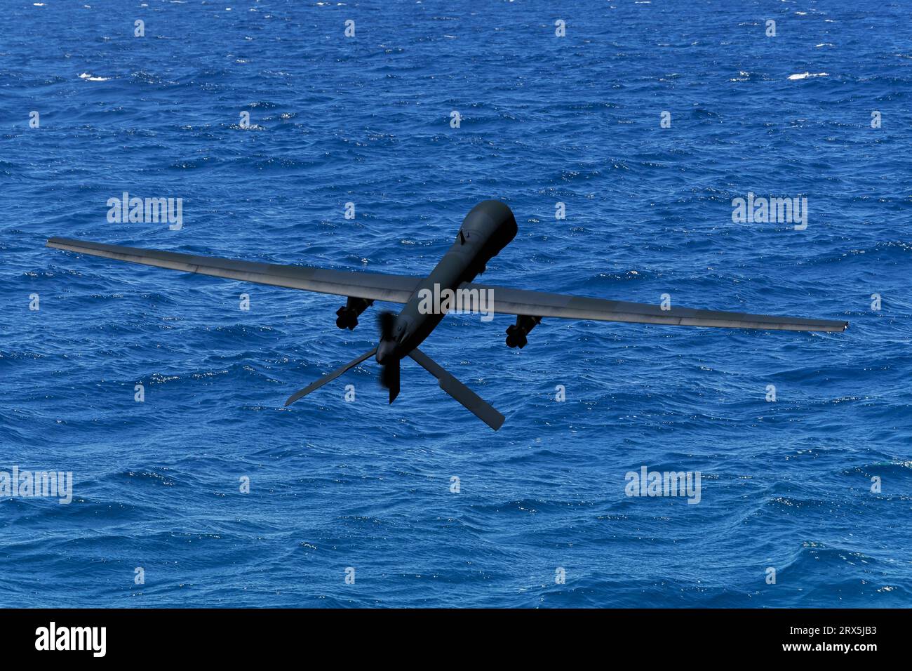 Combattimento di superficie drone attacco, drone volare sopra il mare, guerra in Ucraina, attacco aereo dal mare, Foto Stock