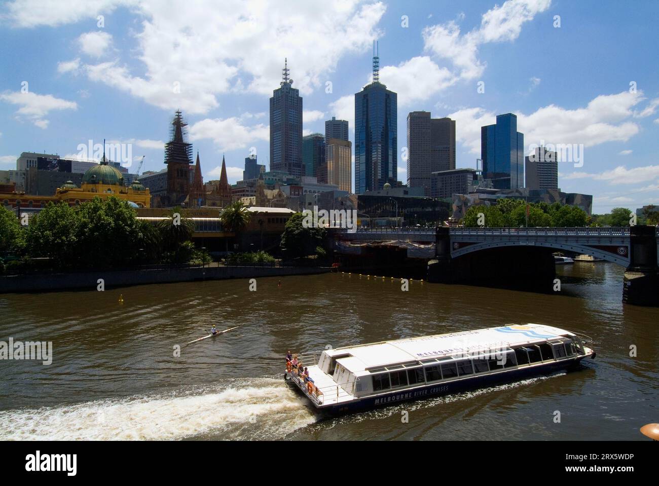 Escursione in barca sul fiume Yarra, sul fiume, Melbourne, Victoria, Australia Foto Stock