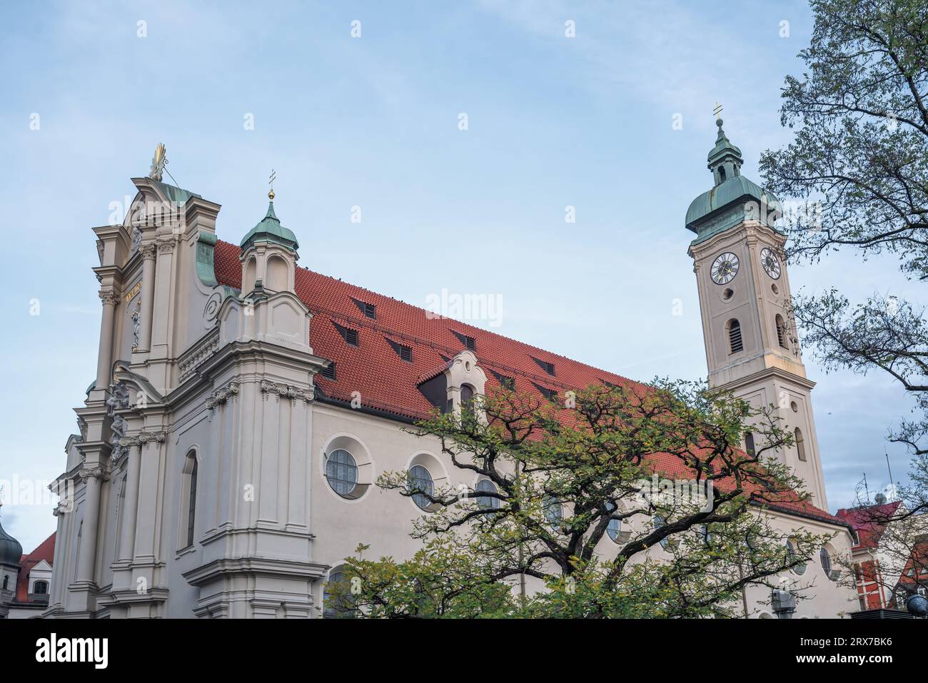 Chiesa dello Spirito Santo (Heiliggeistkirche) - Monaco, Baviera, Germania Foto Stock