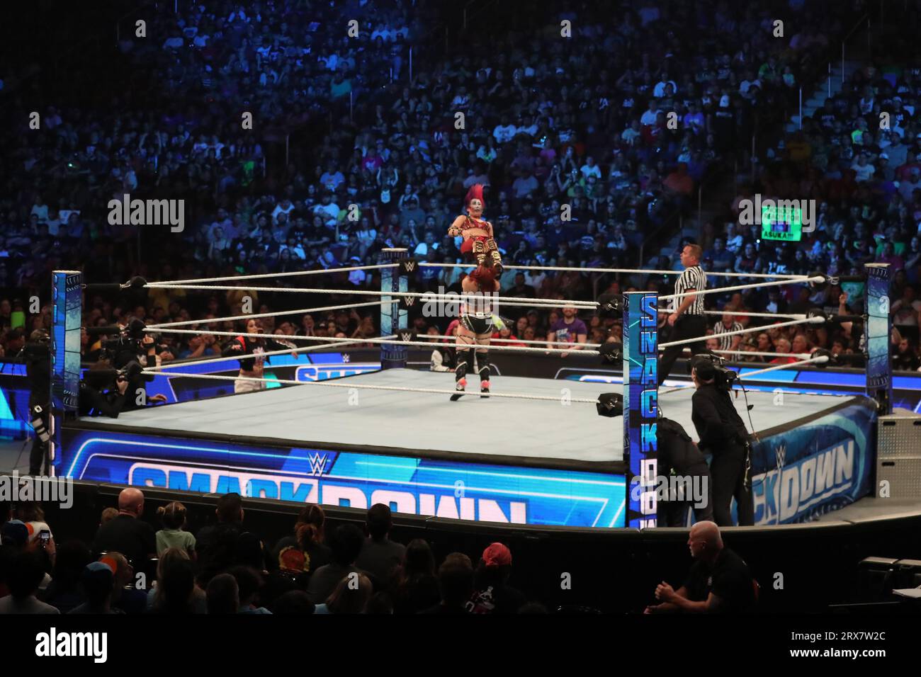 Glendale, Arizona, GLENDALE, ARIZONA, USA. 22 settembre 2023. WWE Smackdown alla Desert Diamond Arena il 22 settembre 2023 a Glendale, Arizona. (Foto di Alejandro Salazar/PxImages) (immagine di credito: © Alejandro Salazar/PX Imagens via ZUMA Press Wire) SOLO USO EDITORIALE! Non per USO commerciale! Foto Stock