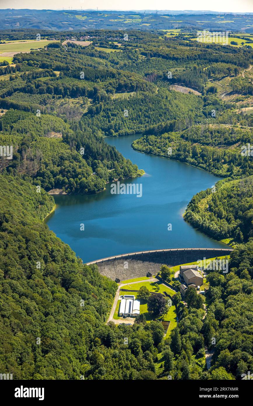 Vista aerea, diga di Hasper e muro di diga, area forestale, Haspe, Hagen, zona della Ruhr, Renania settentrionale-Vestfalia, Germania, DE, Dam, Europa, Haspertalsperre, Aerial Foto Stock