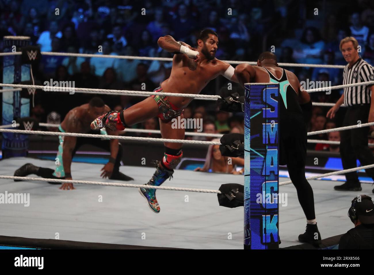 Glendale, Arizona, Stati Uniti. 22 settembre 2023. GLENDALE, ARIZONA - 22 SETTEMBRE: WWE Smackdown alla Desert Diamond Arena il 22 settembre 2023 a Glendale, Arizona. (Foto di Alejandro Salazar/PxImages/Sipa USA) credito: SIPA USA/Alamy Live News Foto Stock