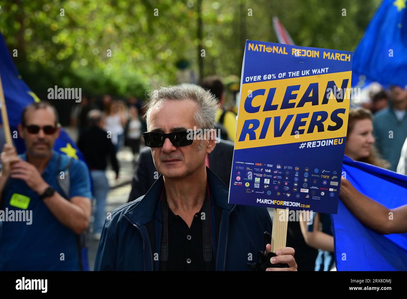 Green Park, Londra, Regno Unito. 23 settembre 2023. National Rejoin March II, c'è una notizia secondo cui la Gran Bretagna potrebbe rientrare nell'Unione europea come "membro associato" sotto i piani di Francia e Germania per l'espansione del blocco. Credito: Vedere li/Picture Capital/Alamy Live News Foto Stock