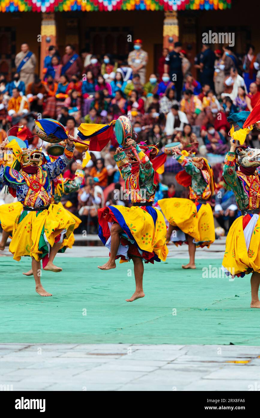 Danza con maschera bhutan Foto Stock