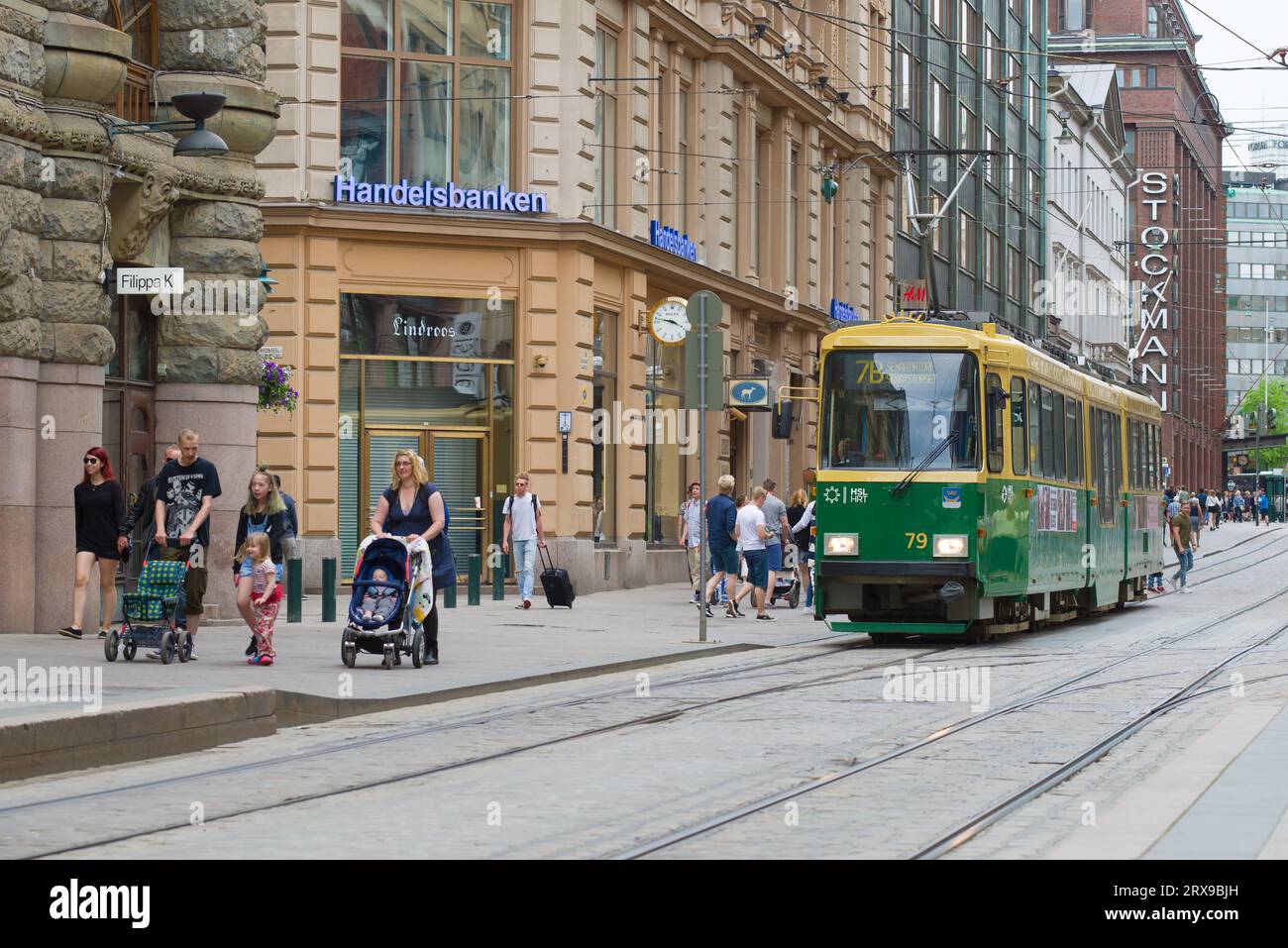 HELSINKI, FINLANDIA - 11 GIUGNO 2017: In città Foto Stock