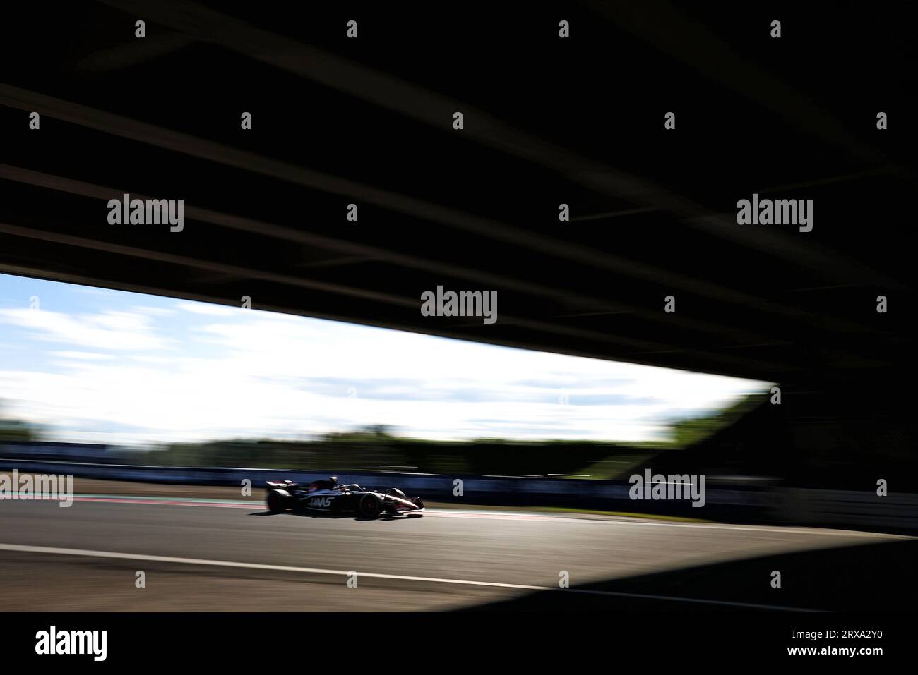 Suzuka, Giappone. 24 settembre 2023. Kevin Magnussen (DEN) Haas VF-23. Campionato del mondo di Formula 1, Rd 17, Gran Premio del Giappone, domenica 24 settembre 2023. Suzuka, Giappone. Crediti: James Moy/Alamy Live News Foto Stock