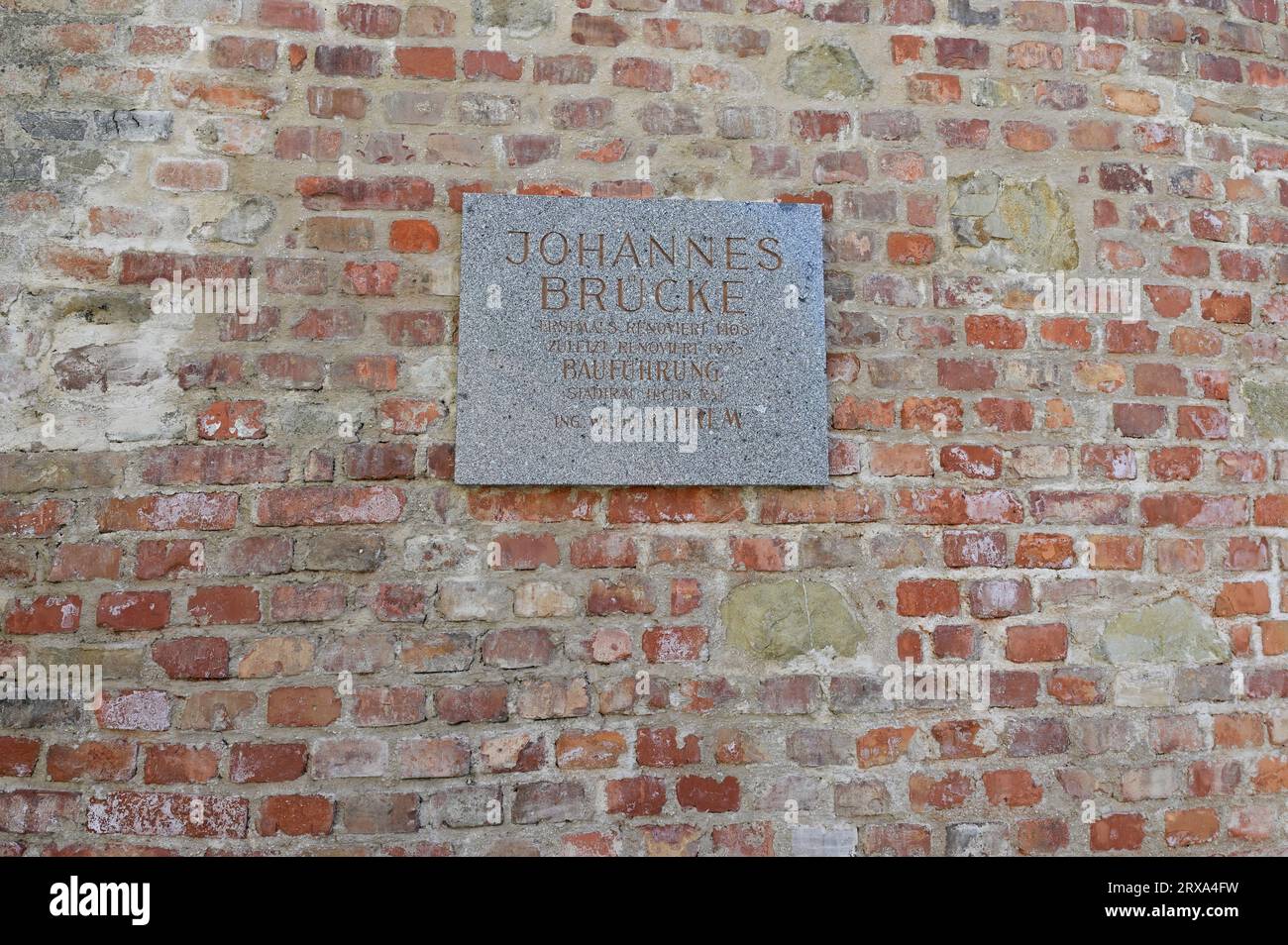 Klosterneuburg, bassa Austria, Austria. Il Johannes Bridge è stato rinnovato per la prima volta nel 1408 Foto Stock
