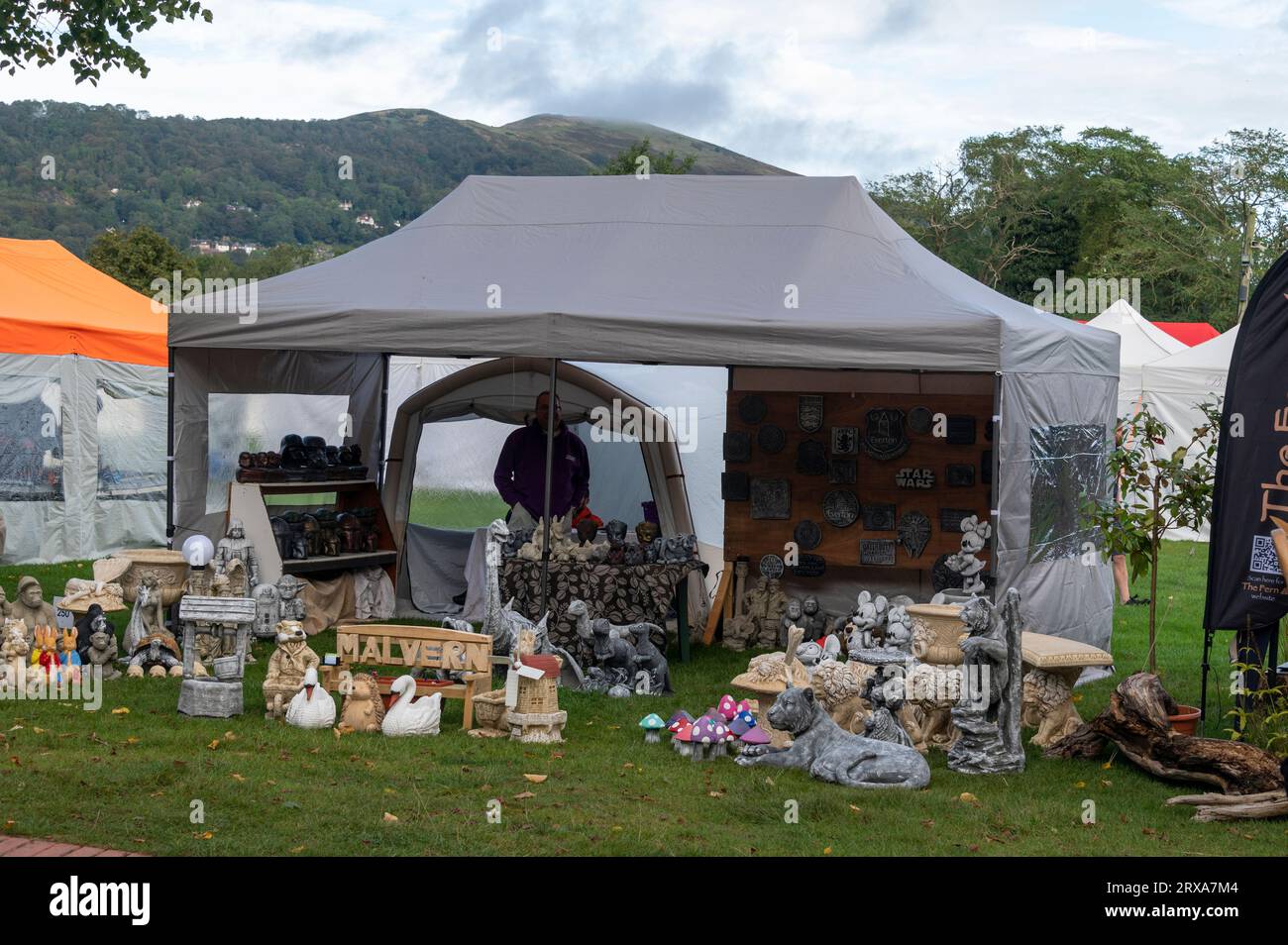 marques all'aperto alla mostra autunnale di Malvern che si tiene presso le Three Counties Showgrounds di Malvern nel Worcestershire, in Gran Bretagna Foto Stock