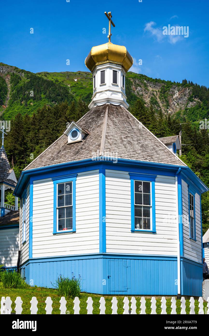 St Nicholas Russian Orthodox Church a Juneau, Alaska, è stata costruita nel 1893 ed è elencata nel National Register of Historic Places degli Stati Uniti. Foto Stock