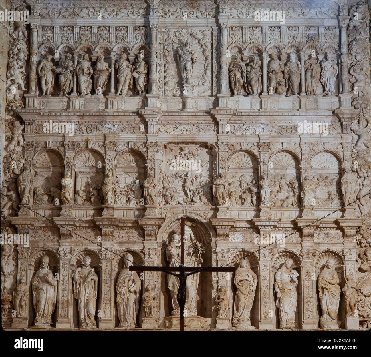 Damià Forment / Retablo Mayor, 1529, alabastro, Monasterio de Poblet. Autore: DAMIA FOMENT. Foto Stock