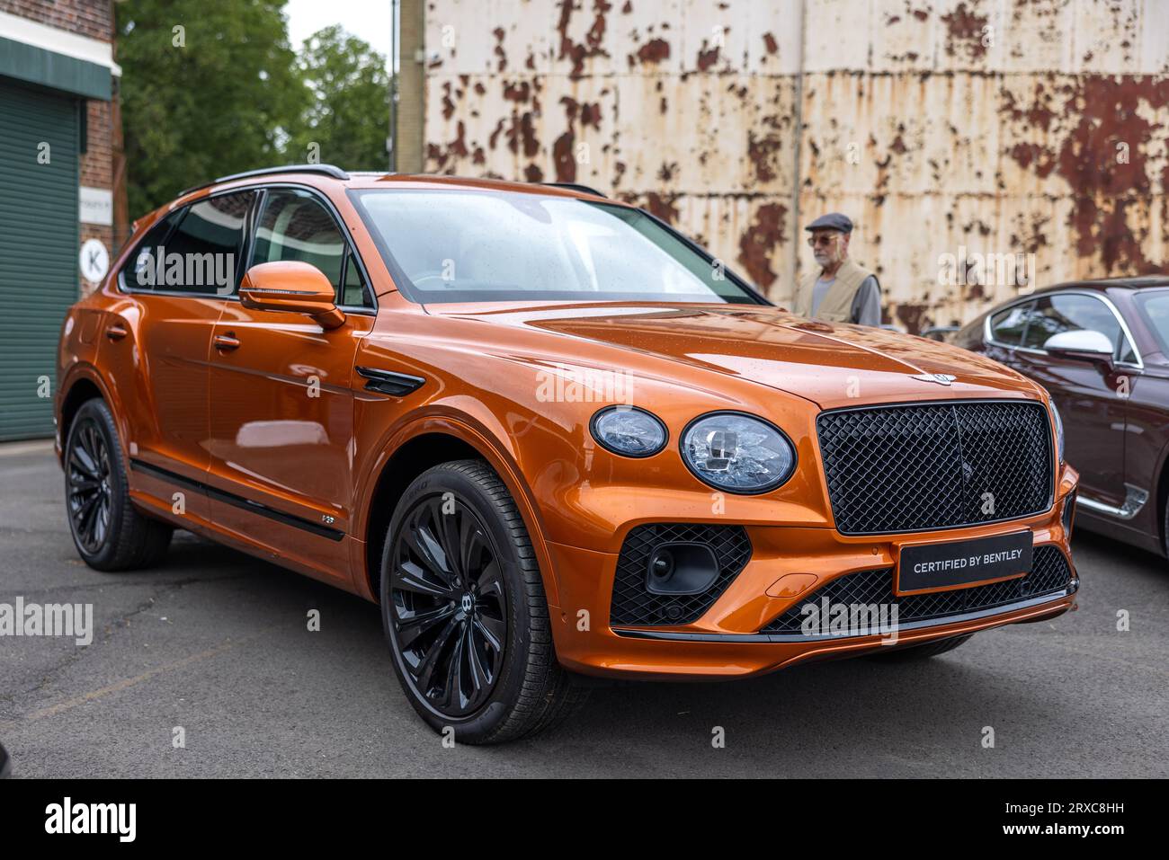 Bentley Bentayga S, in mostra al Bicester Flywheel tenutosi al Bicester Heritage Centre il 17 giugno 2023. Foto Stock