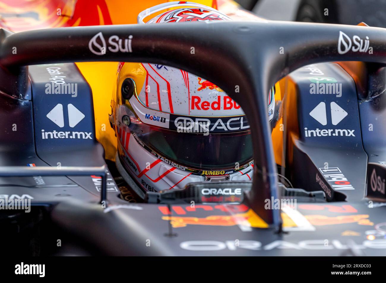 Suzuka, Giappone, 24 settembre, Max Verstappen, olandese gareggia per Red Bull Racing. Giornata di gara, 17° round del campionato di Formula 1 2023. Crediti: Michael Potts/Alamy Live News Foto Stock