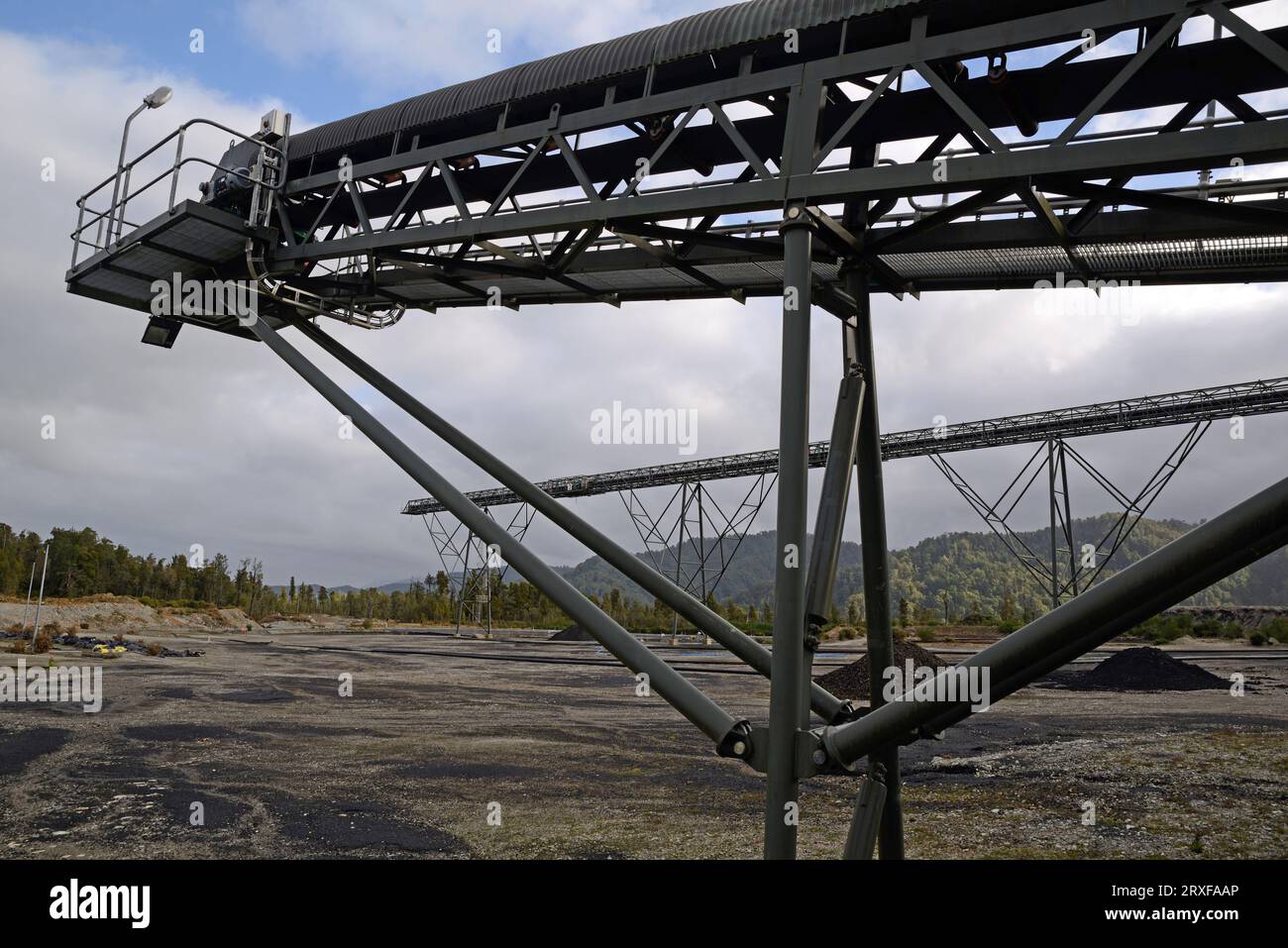 GREYMOUTH, NUOVA ZELANDA, circa 2010: Impianto di consegna del carbone presso la miniera di carbone di Pike River, circa 2010 vicino a Greymouth, nuova Zelanda, Foto Stock