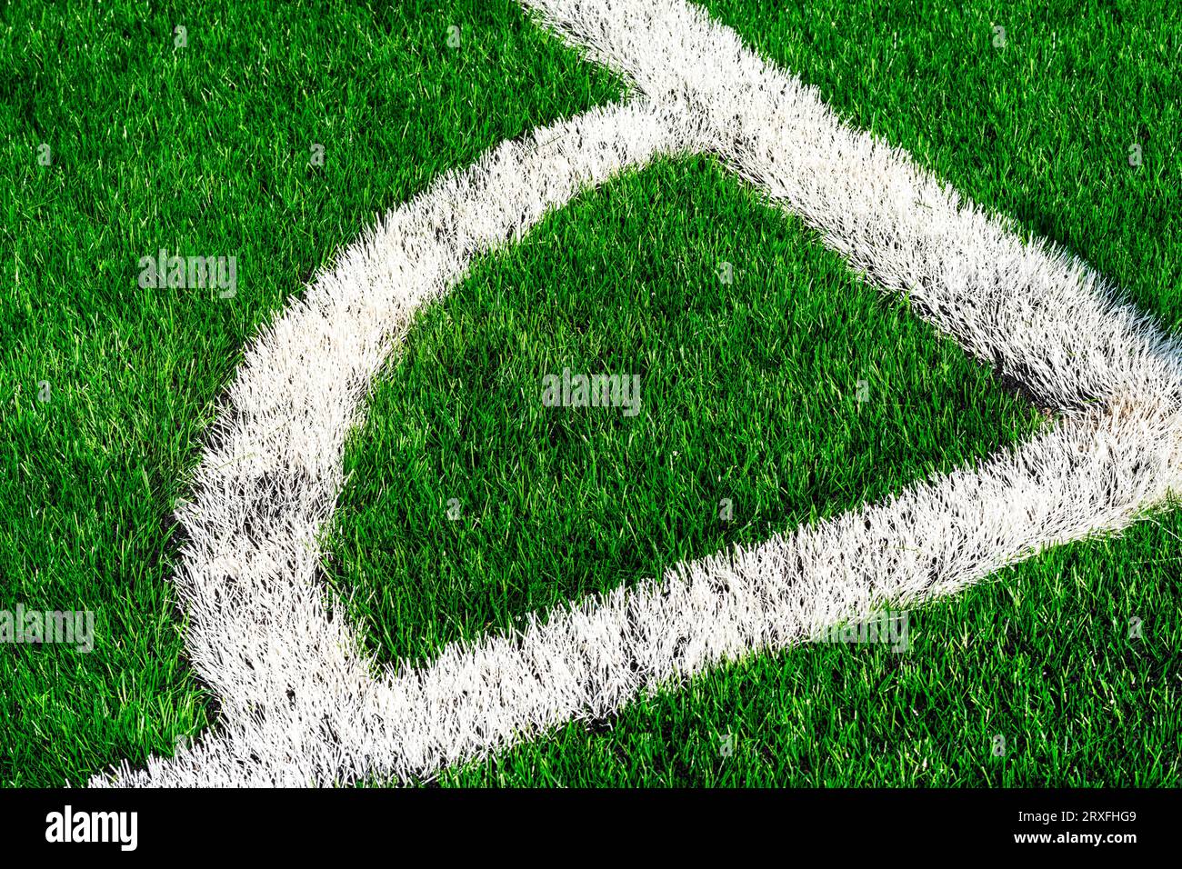 marcature del campo di calcio. Calcio, campo da calcio. Linee sullo stadio di calcio - background sportivo. CopySpace, primo piano. Foto Stock