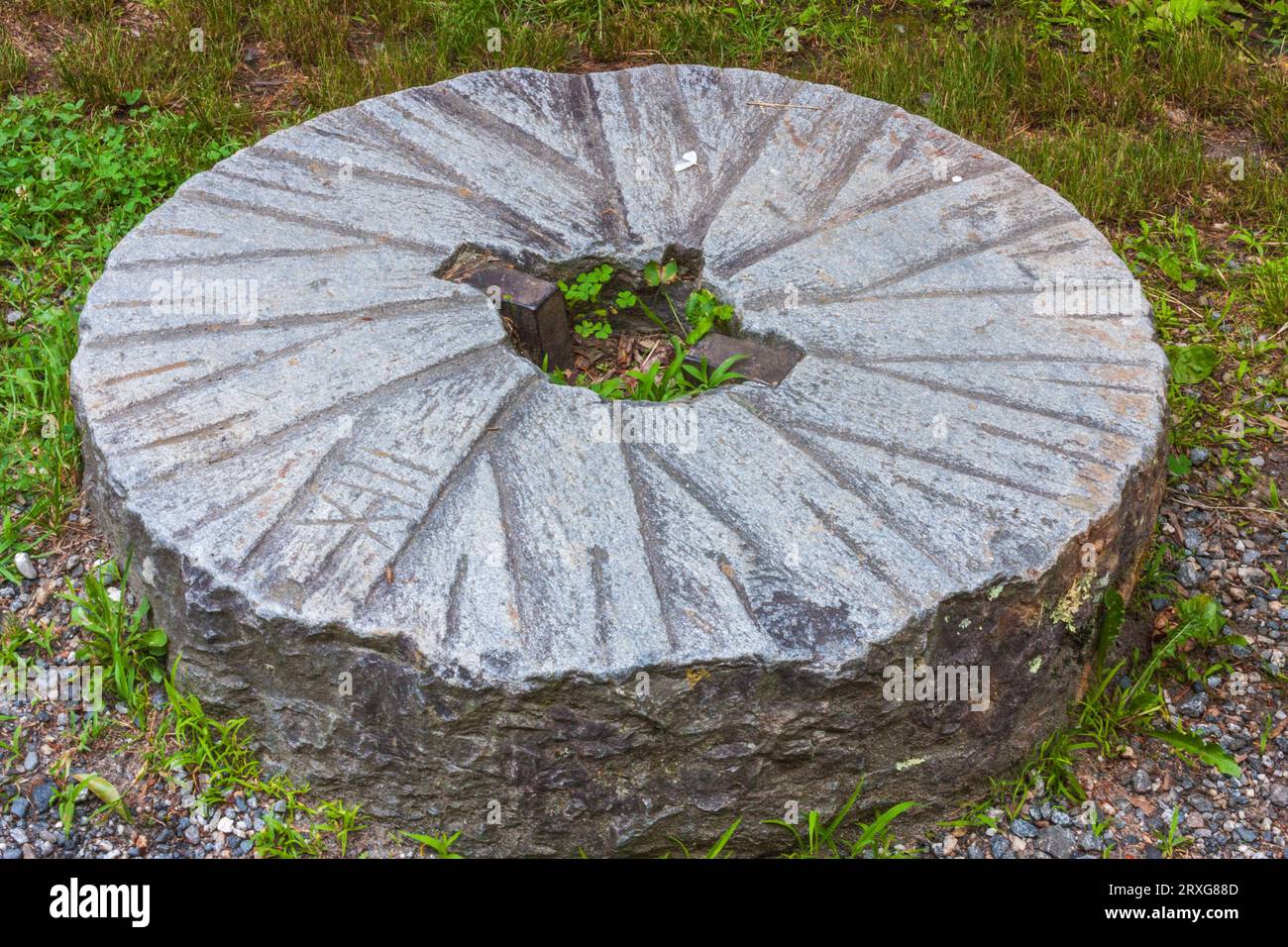 Mingus Mill, sito storico nel Great Smoky Mountains National Park nel North Carolina. Questo mulino a turbina del 1886 macina mais e frumento in farina. Foto Stock