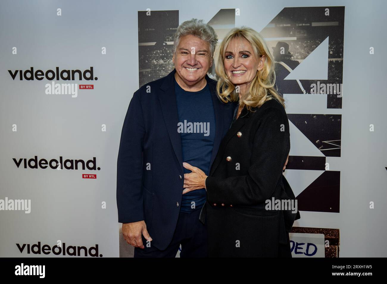 AMSTERDAM - Rene e Natasja Froger sul Red carpet, prima della premiere della serie di documentari Videoland sulla rock band Kane (A Story Recorded). La serie racconta la storia del gruppo dell'Aia utilizzando registrazioni private, interviste e immagini di archivio. ANP LEVIN DEN BOER paesi bassi fuori - belgio fuori Foto Stock