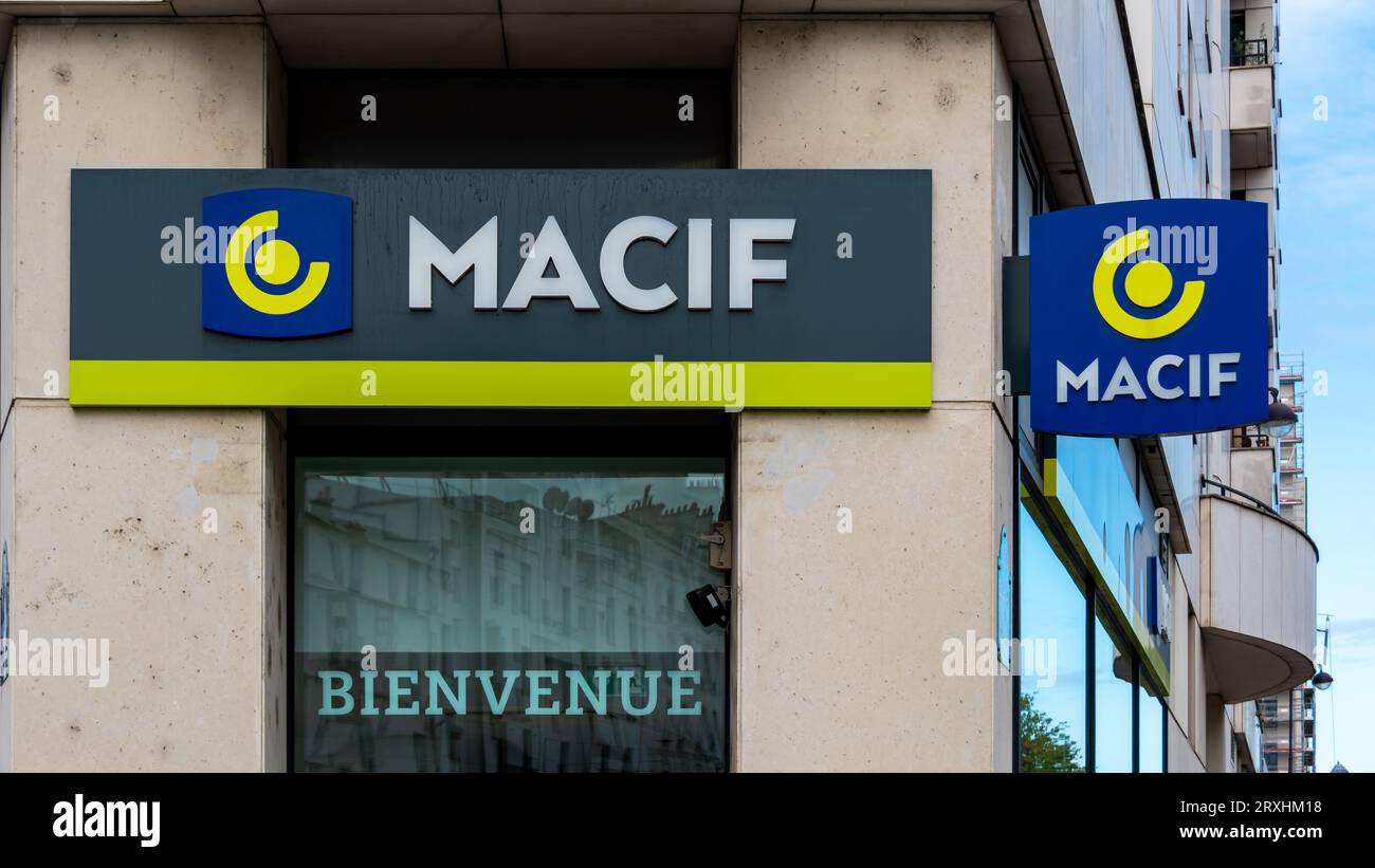 Firma e logo di un'agenzia MACIF. MACIF è una società di mutua assicurazione francese con sede a Niort, in Francia Foto Stock