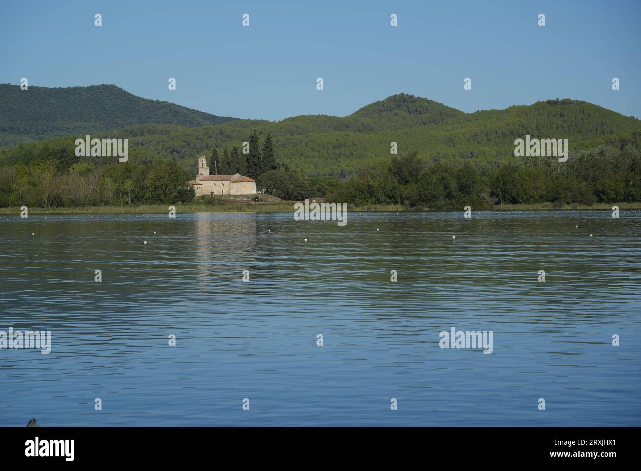 Capanno sul lago di Banyoles, lago di Banyoles, Banyoles, Cataluña, Catalogna, Spagna, Europa Foto Stock