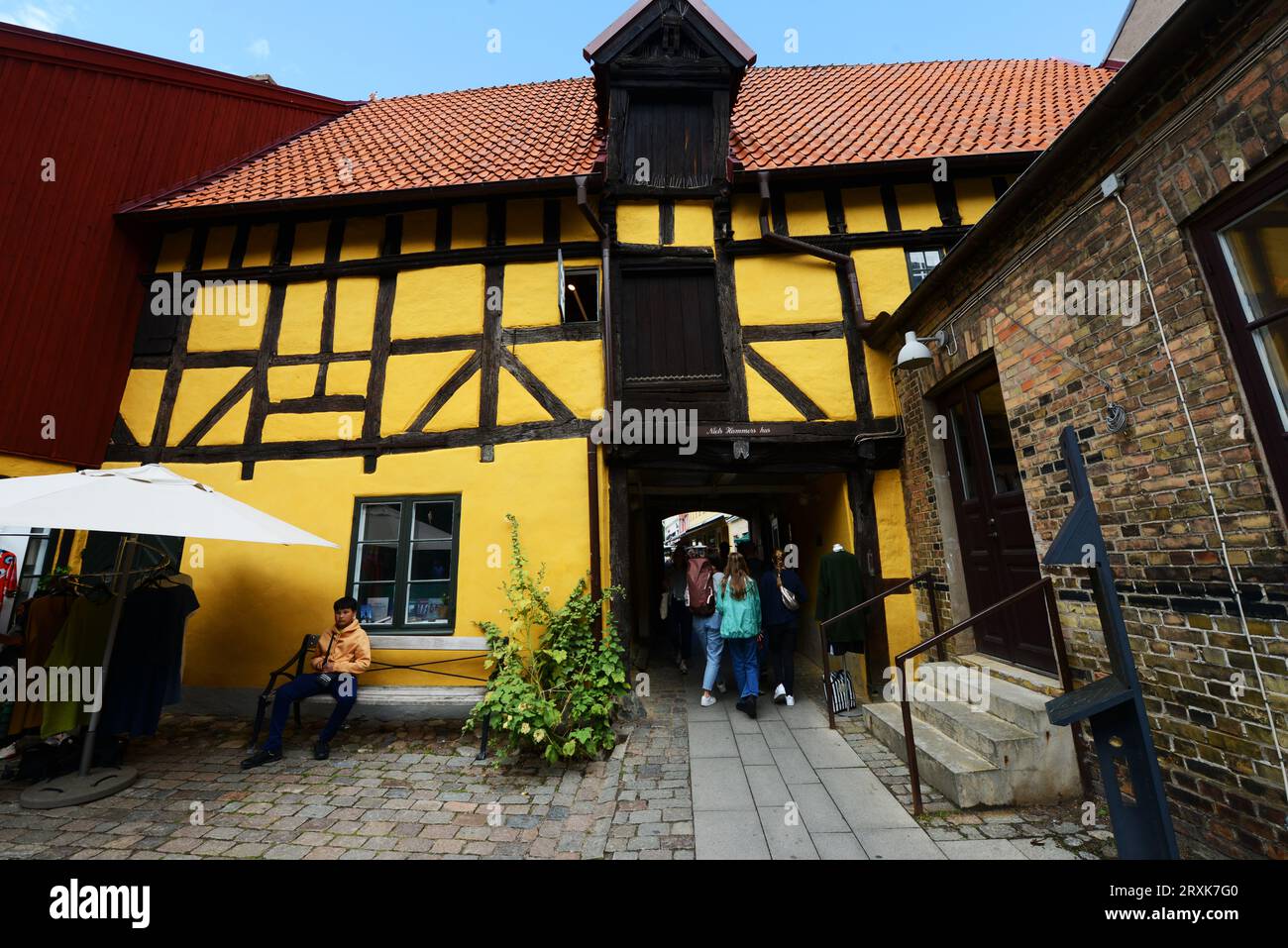 Il Form / Design Center nella piazza della città vecchia nella città vecchia di Malmö, Svezia. Foto Stock