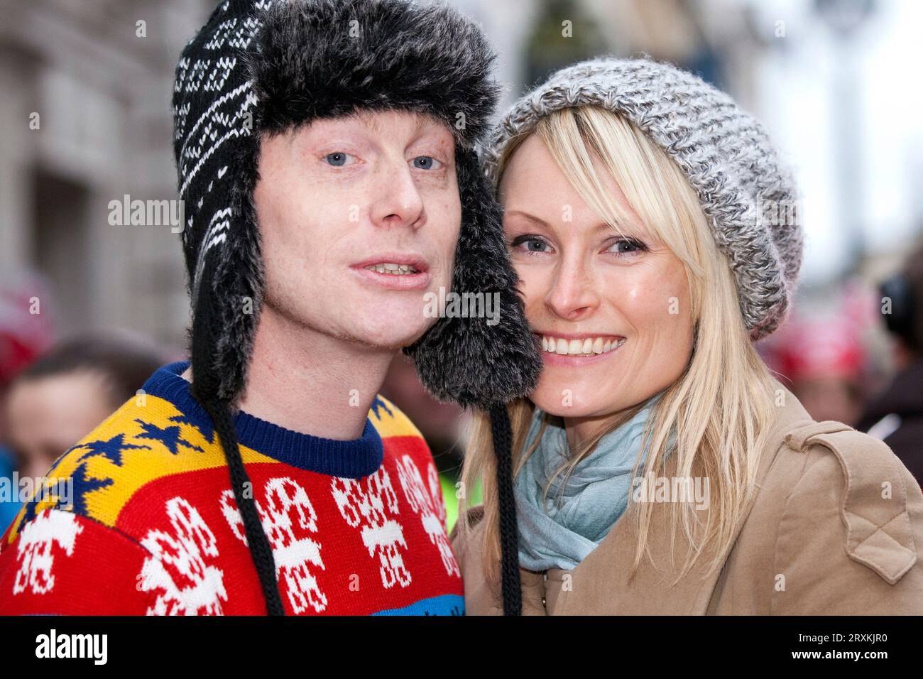 Mat (Rogers) e Caroline (Cook) da Heart radio 2013 Torquay Christmas Sparkle (colpo alla testa) Foto Stock