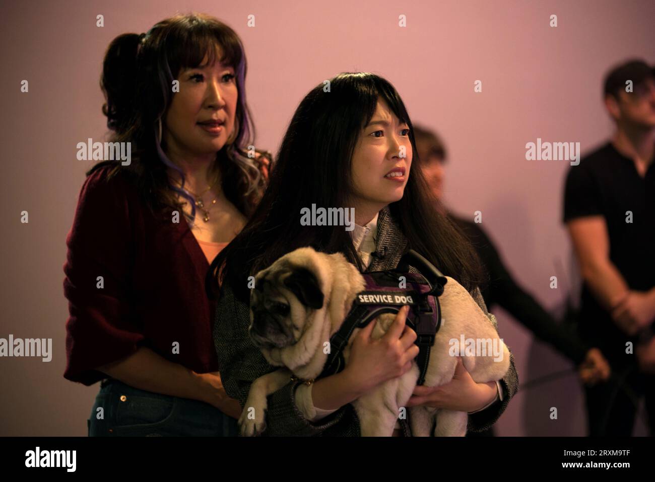 Quiz Lady Sandra Oh, Awkwafina e Pug Dog Foto Stock