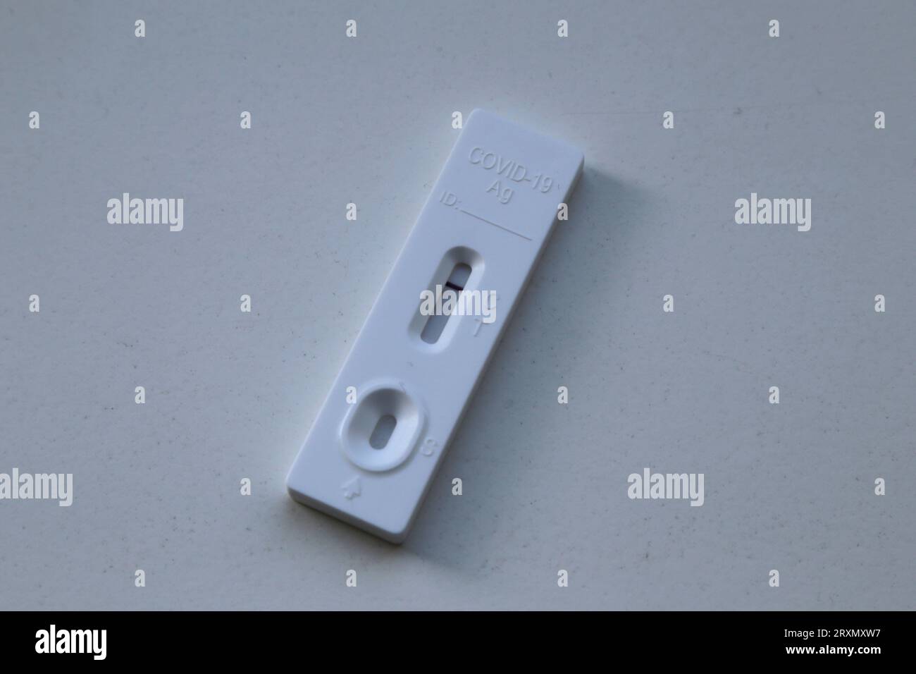 Amburgo, Germania, 06. Maggio 2021, Corona Antigen Rapid test Kit, Self-test Foto Stock