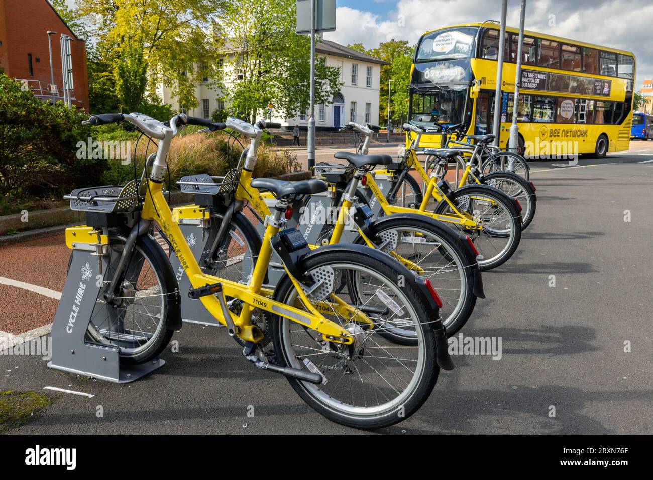 Il primo programma di noleggio di biciclette self-service gestito pubblicamente da Greater Manchester nel 24/7 è in corso in alcune zone di Manchester, Trafford e Salford. Foto Stock