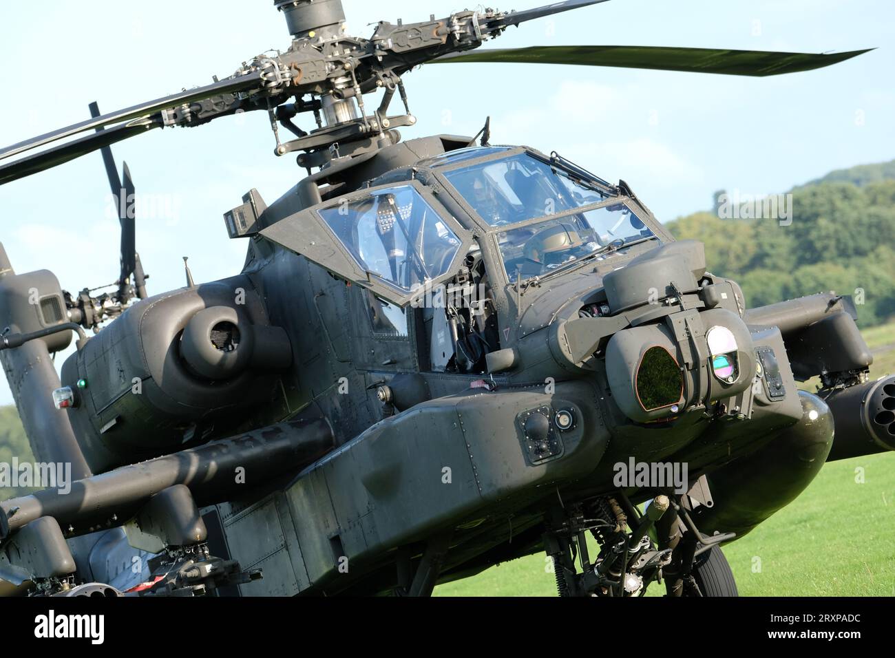 Army Air Corp AH-64 Apache AH1 elicottero da attacco sul campo di battaglia con base a Wattisham Suffolk Regno Unito visto nel settembre 2023 Foto Stock