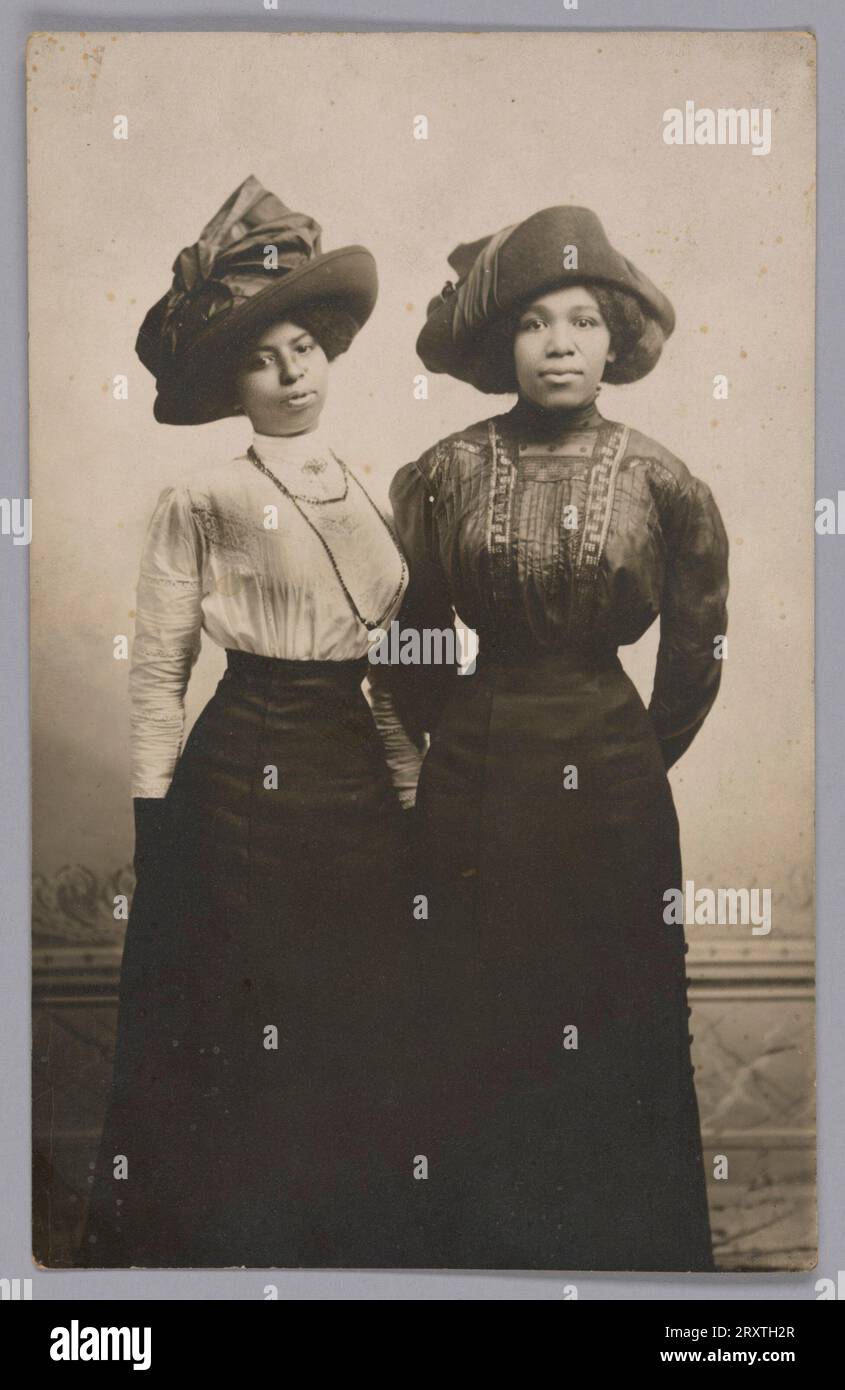 Cartolina fotografica delle grandi nipoti di Harriet Tubman, Eva e Alida Stewart CA. 1910-1914 Foto Stock