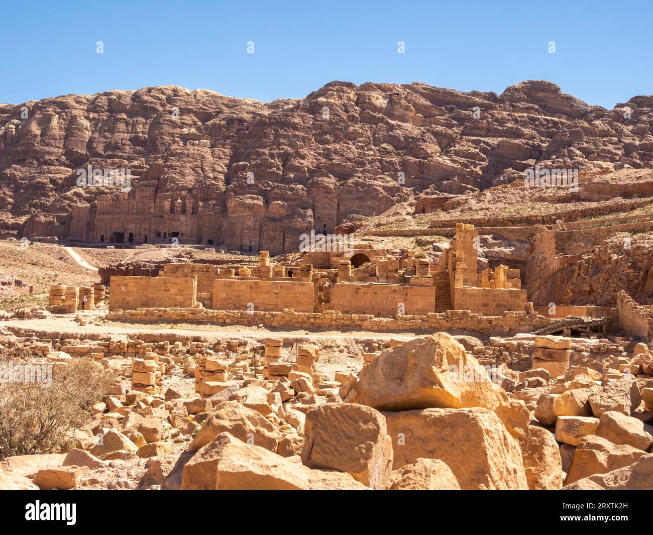 La chiesa bizantina, il parco archeologico di Petra, patrimonio dell'umanità dell'UNESCO, una delle nuove sette meraviglie del mondo, Petra, Giordania, Medio Oriente Foto Stock