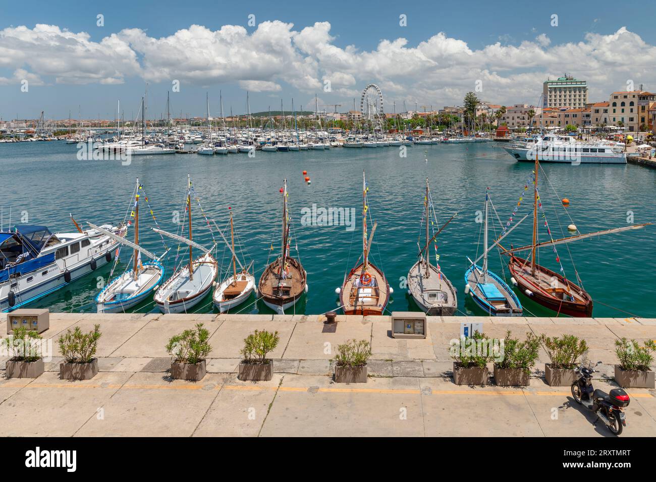 Marina di Alghero, provincia di Sassari, Sardegna, Italia, Mediterraneo, Europa Foto Stock