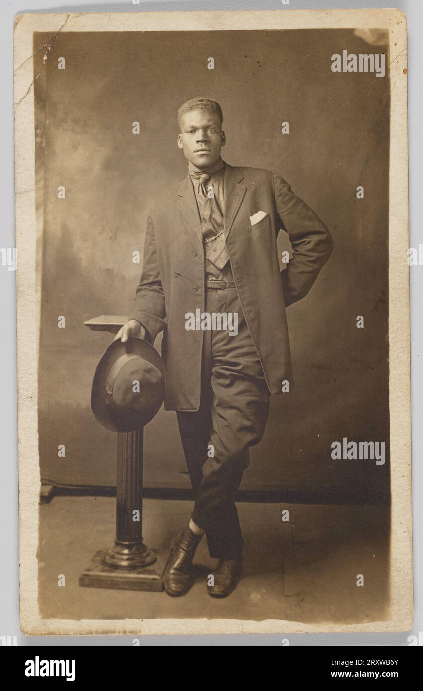 Cartolina fotografica di Mr. Robinson 1918-1930 Foto Stock