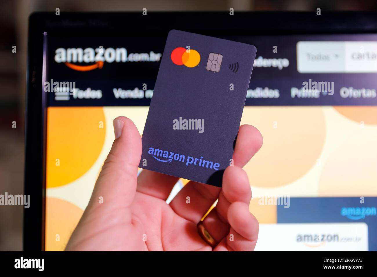 Amazon card immagini e fotografie stock ad alta risoluzione - Alamy